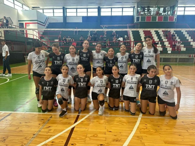 Estudiantes Negro, campe�n invicto del Sub 12 en Tandil
